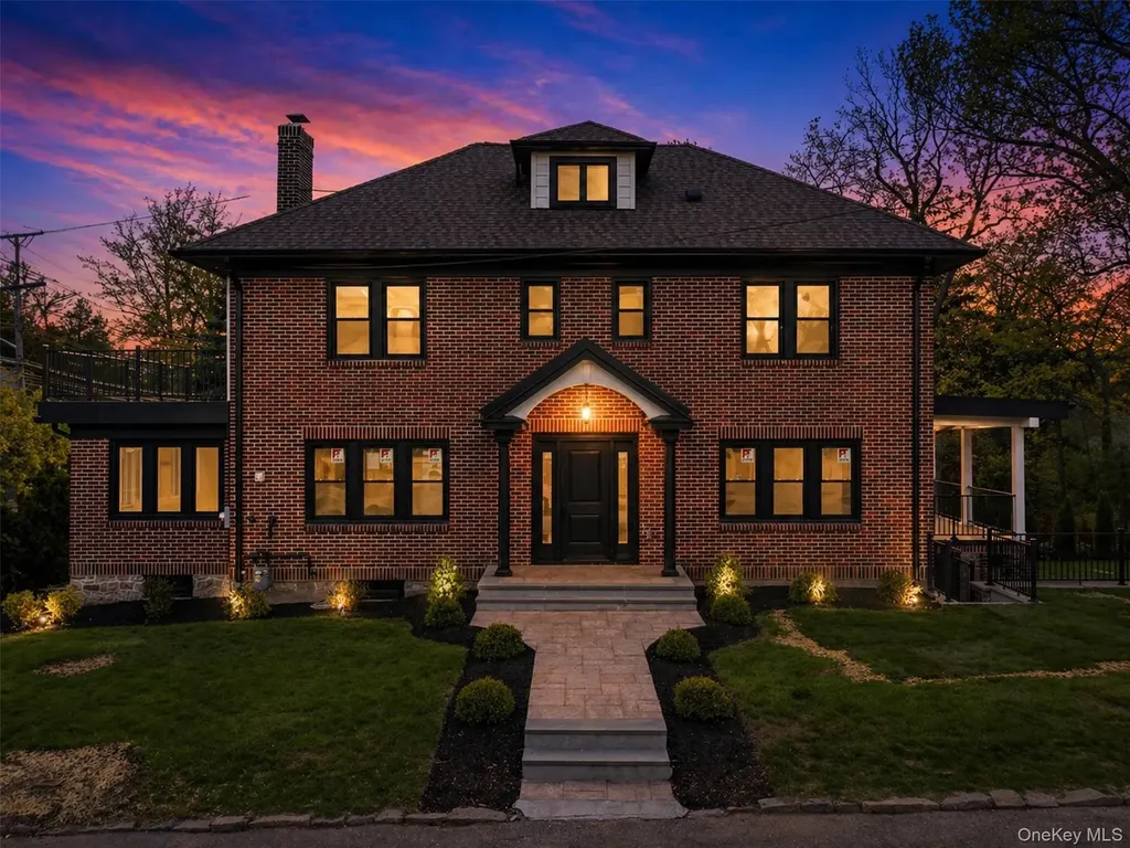 40 Calhoun Avenue New Rochelle NY 10801