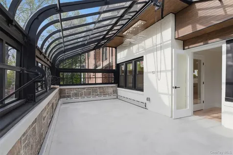 40 Calhoun Avenue New Rochelle NY 10801