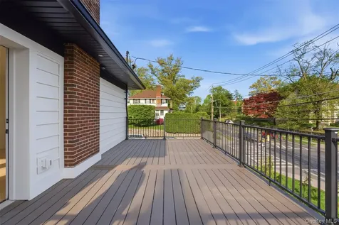40 Calhoun Avenue New Rochelle NY 10801