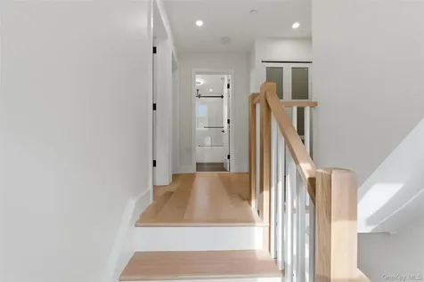 40 Calhoun Avenue New Rochelle NY 10801