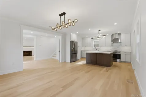 40 Calhoun Avenue New Rochelle NY 10801