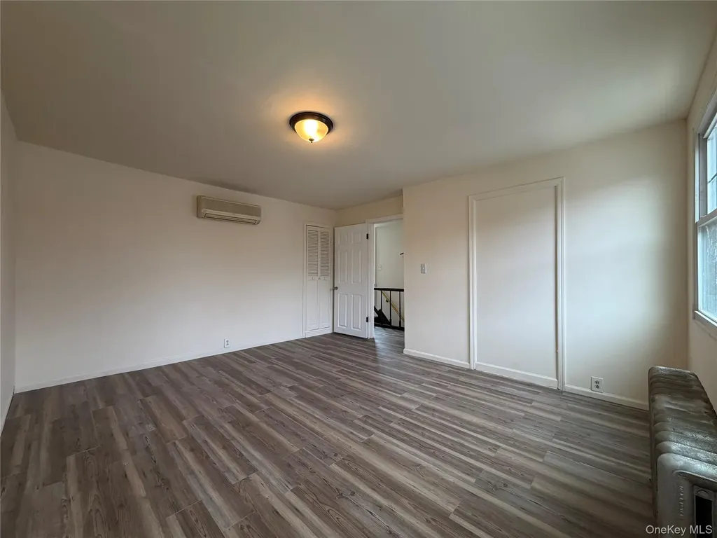 7039 57th Drive Maspeth NY 11378