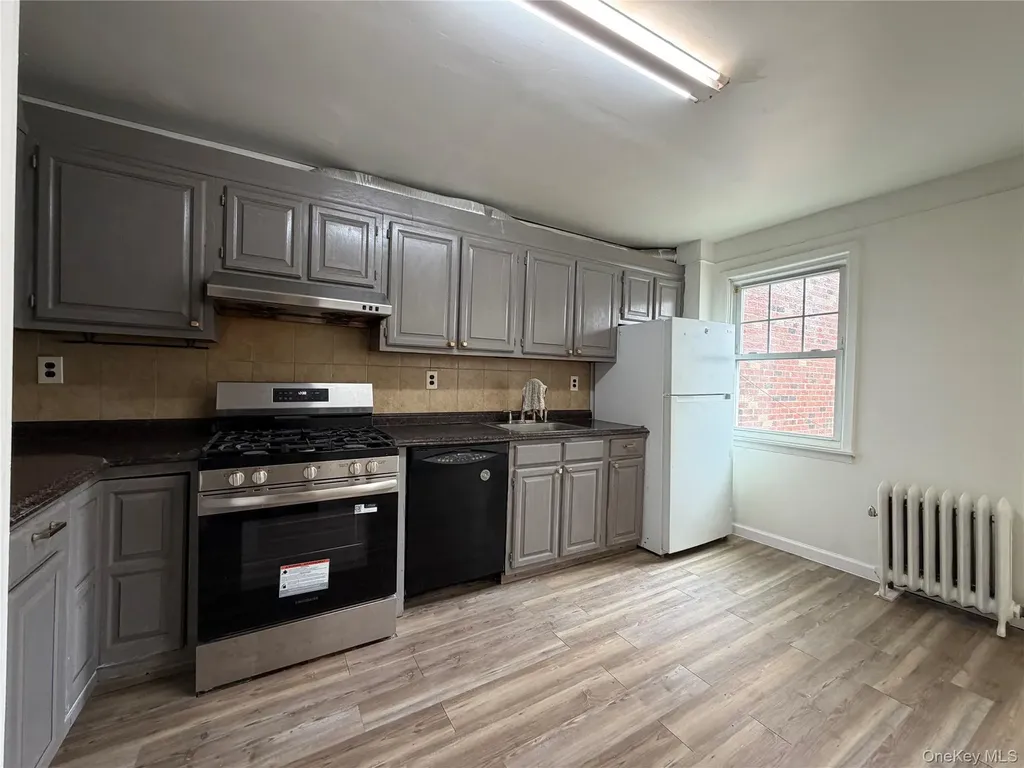 7039 57th Drive Maspeth NY 11378