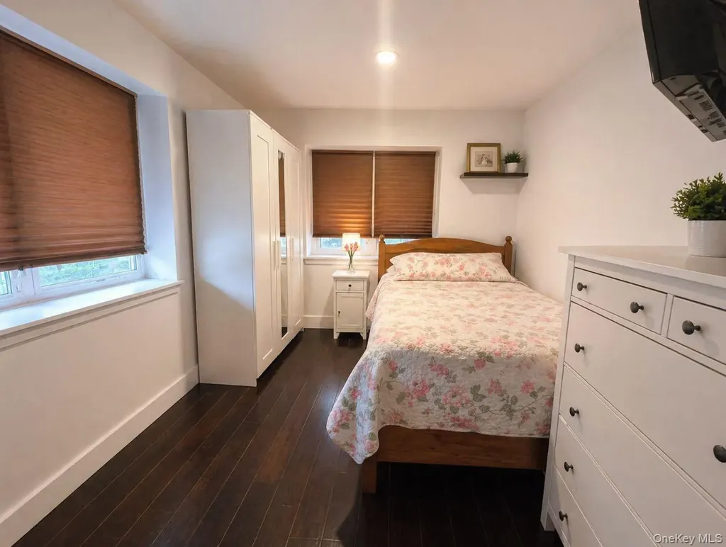 157-18 65th Avenue Fresh Meadows NY 11367