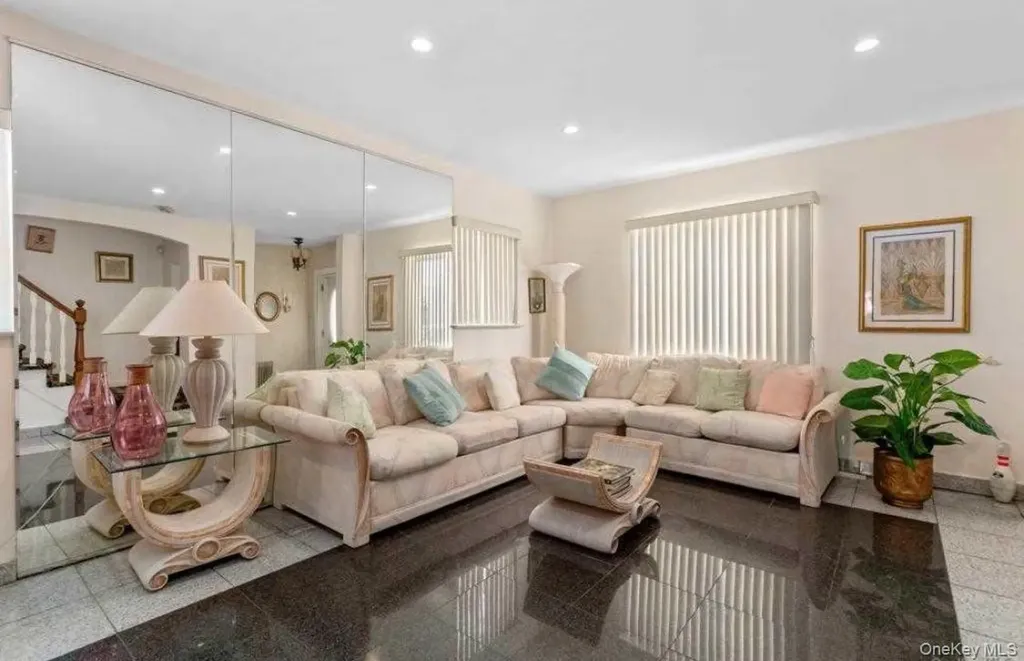 7314 174th Street Fresh Meadows NY 11366