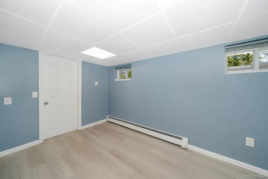 18 Byron Road Commack NY 11725