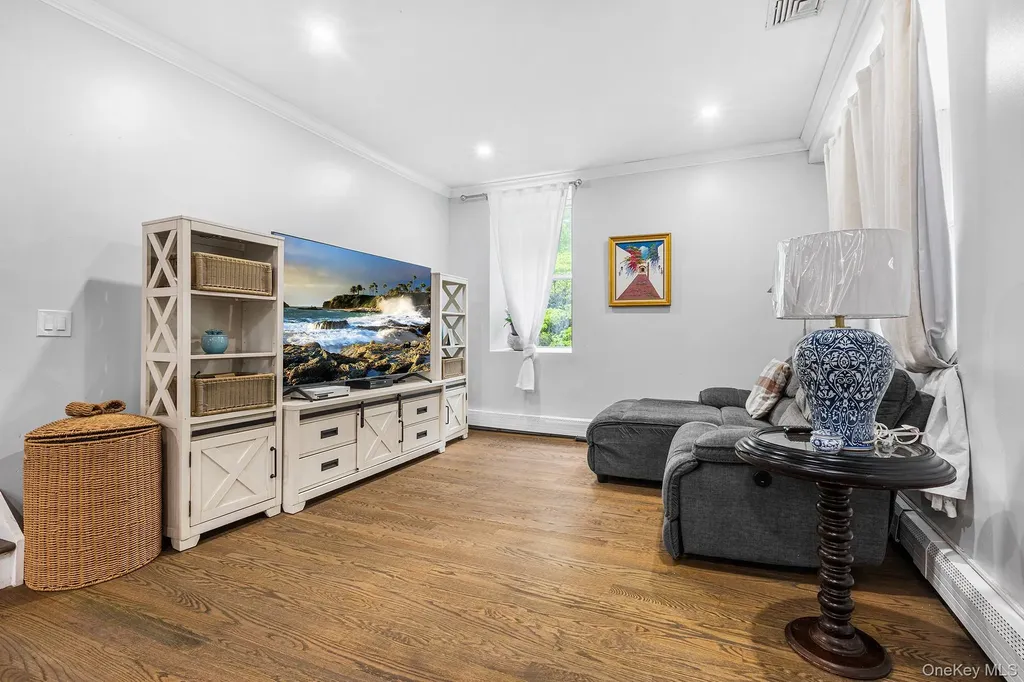 11 Forest Place Lake Peekskill NY 10537