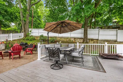 11 Forest Place Lake Peekskill NY 10537