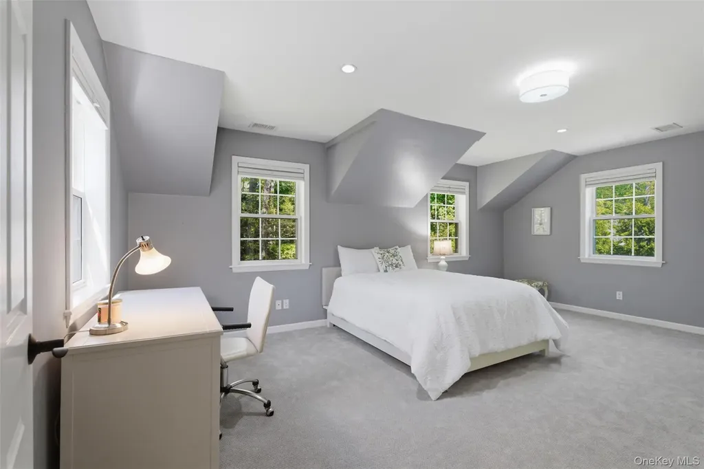 136 Devonshire Road Larchmont NY 10538