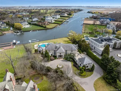 1245 Veeder Drive Hewlett Bay Park NY 11557