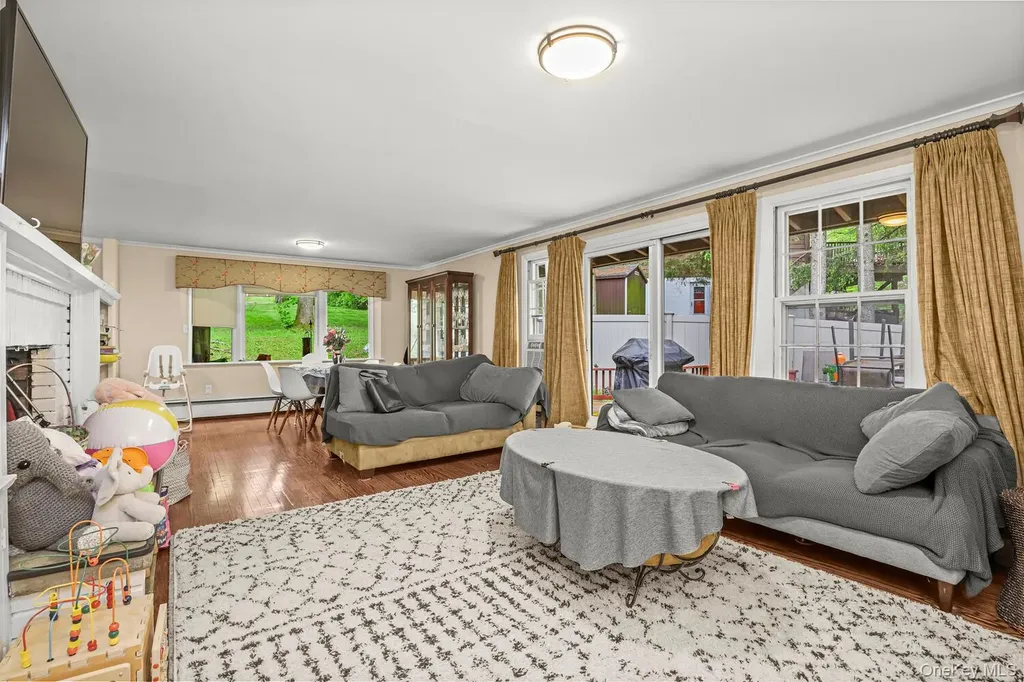 104 Forest Drive Mount Kisco NY 10549