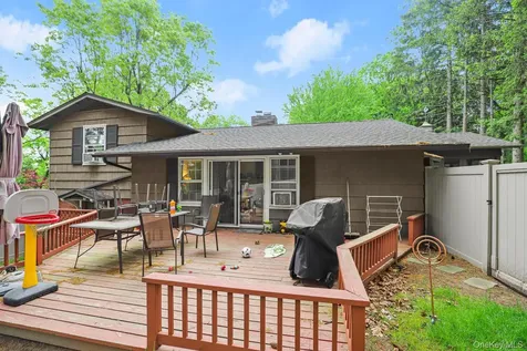104 Forest Drive Mount Kisco NY 10549