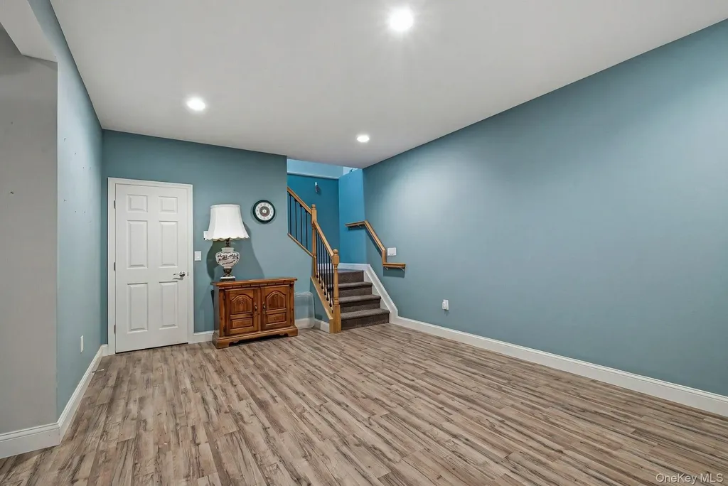 48 Augusta Drive Medford NY 11763