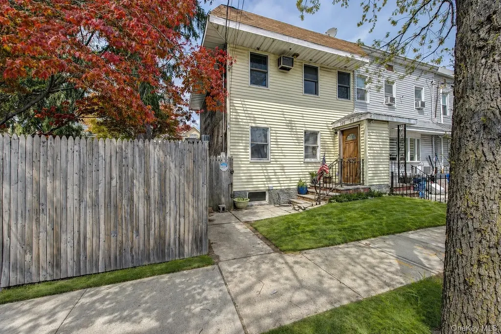 149-07 12th Avenue Whitestone NY 11357