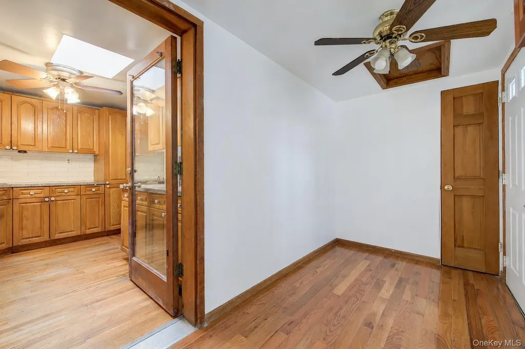 149-07 12th Avenue Whitestone NY 11357
