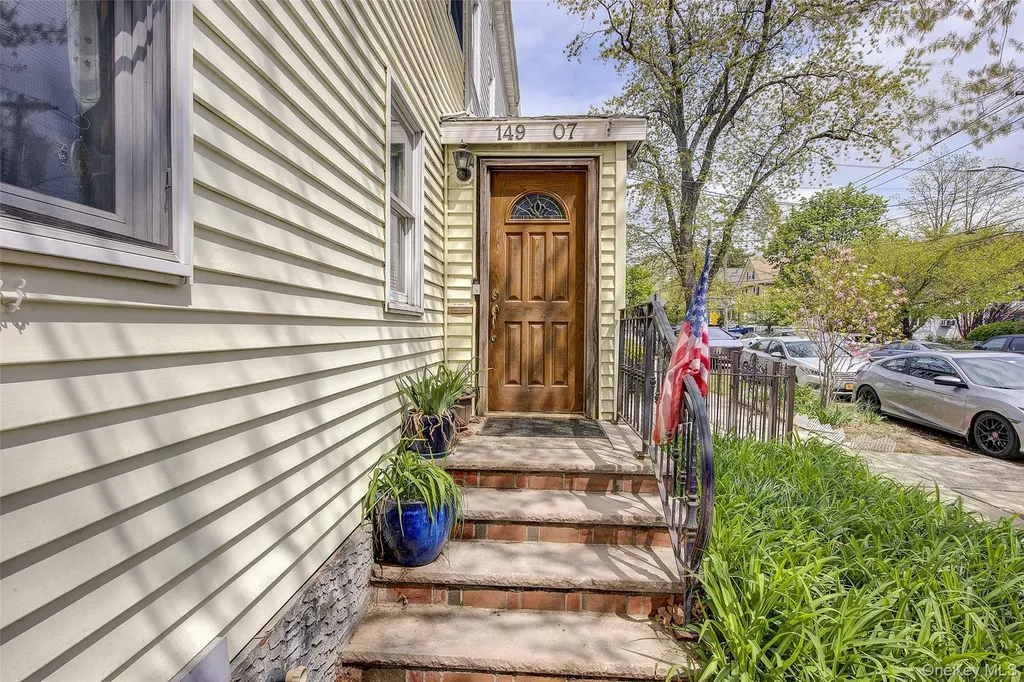 149-07 12th Avenue Whitestone NY 11357