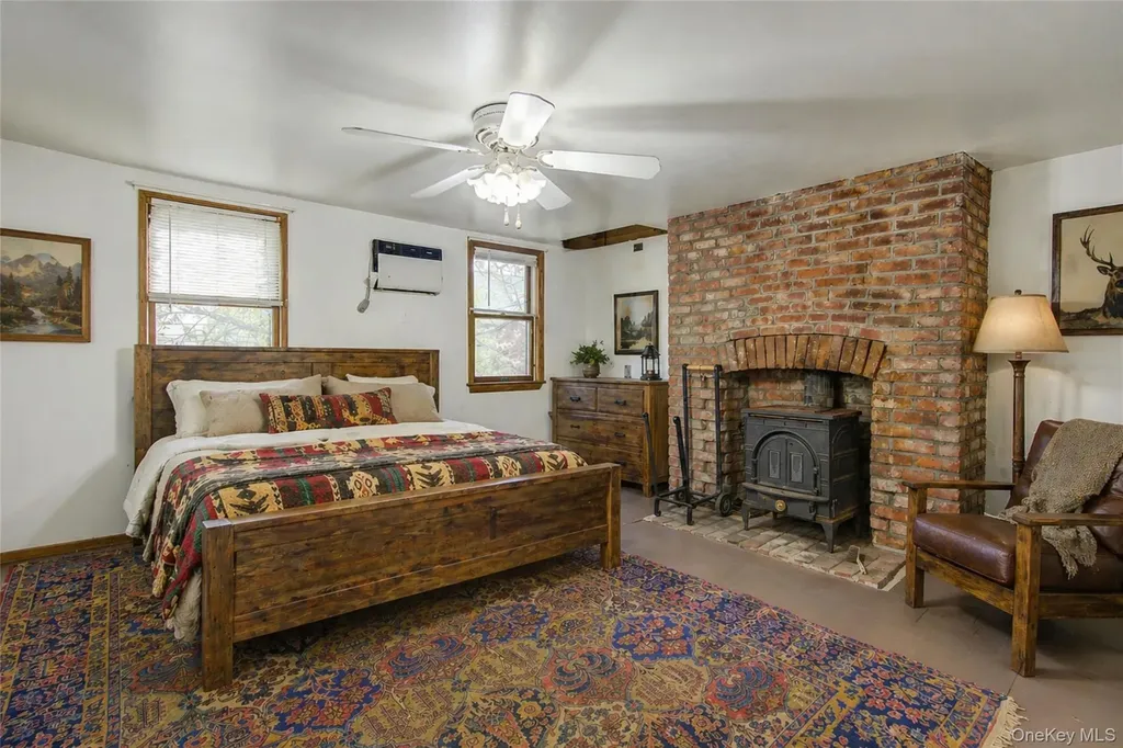 149-07 12th Avenue Whitestone NY 11357