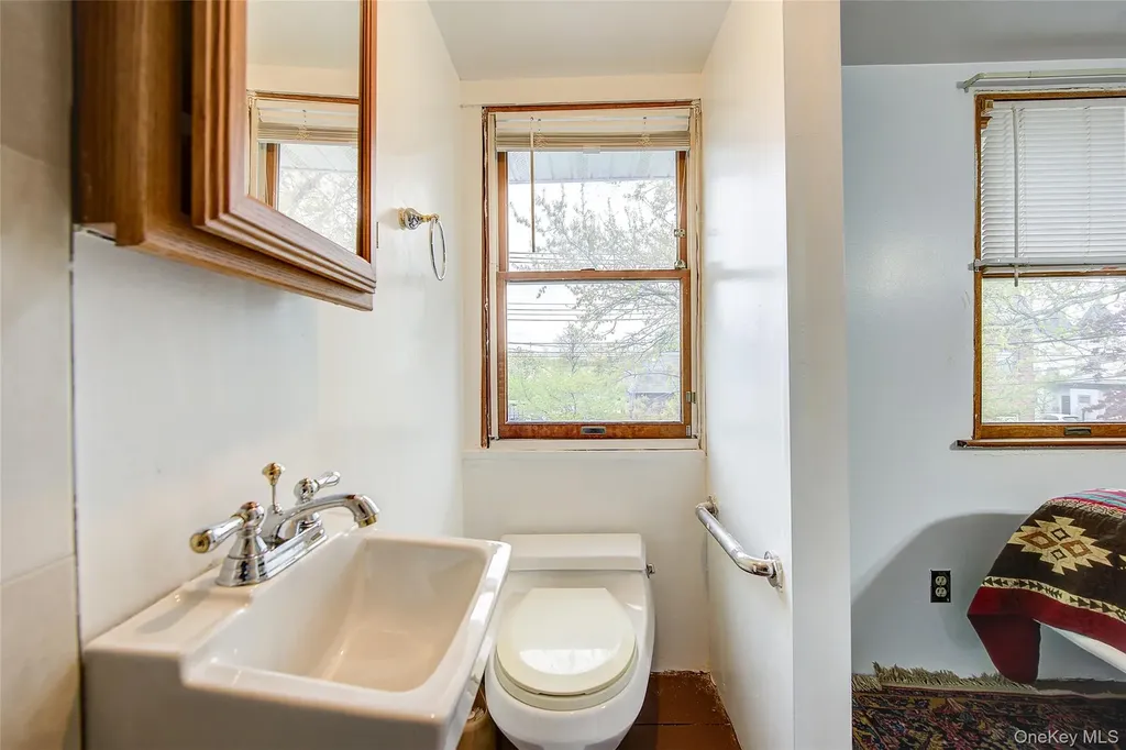 149-07 12th Avenue Whitestone NY 11357