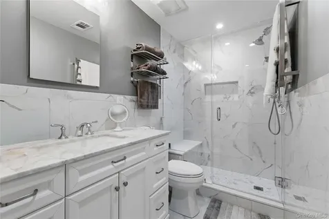 142 Flintlock Way Yorktown Heights NY 10598