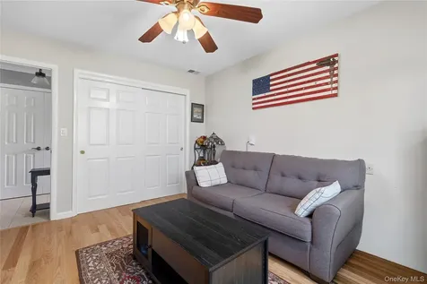 142 Flintlock Way Yorktown Heights NY 10598