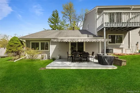 142 Flintlock Way Yorktown Heights NY 10598