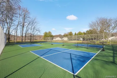 142 Flintlock Way Yorktown Heights NY 10598