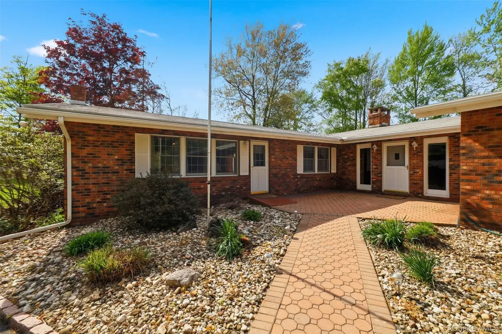 89 W Ridge Road Warwick NY 10990