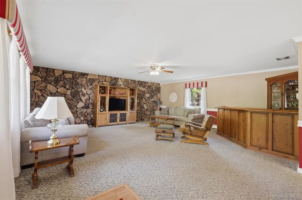 89 W Ridge Road Warwick NY 10990
