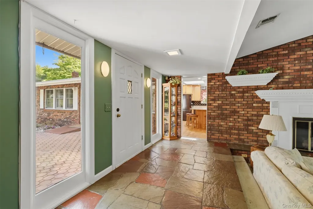 89 W Ridge Road Warwick NY 10990