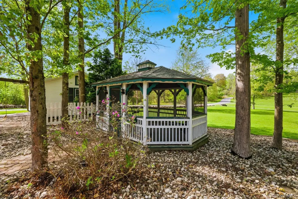 89 W Ridge Road Warwick NY 10990