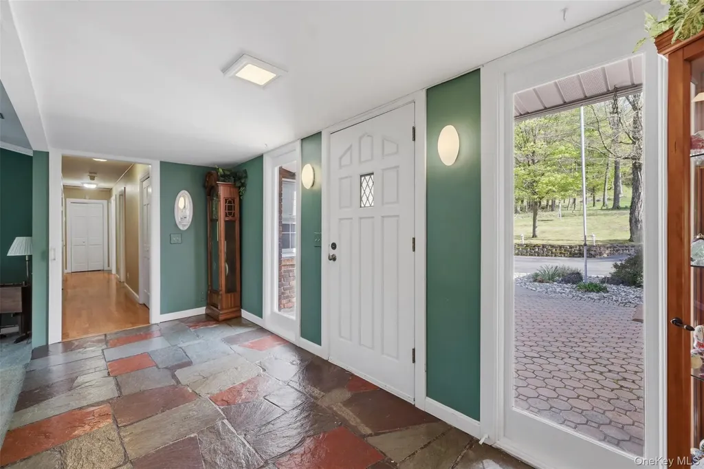 89 W Ridge Road Warwick NY 10990