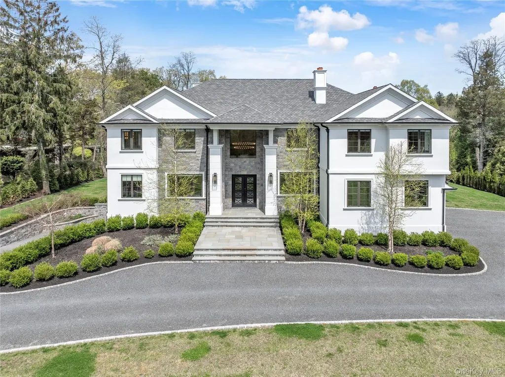 5 Gerry Lane Lloyd Neck NY 11743