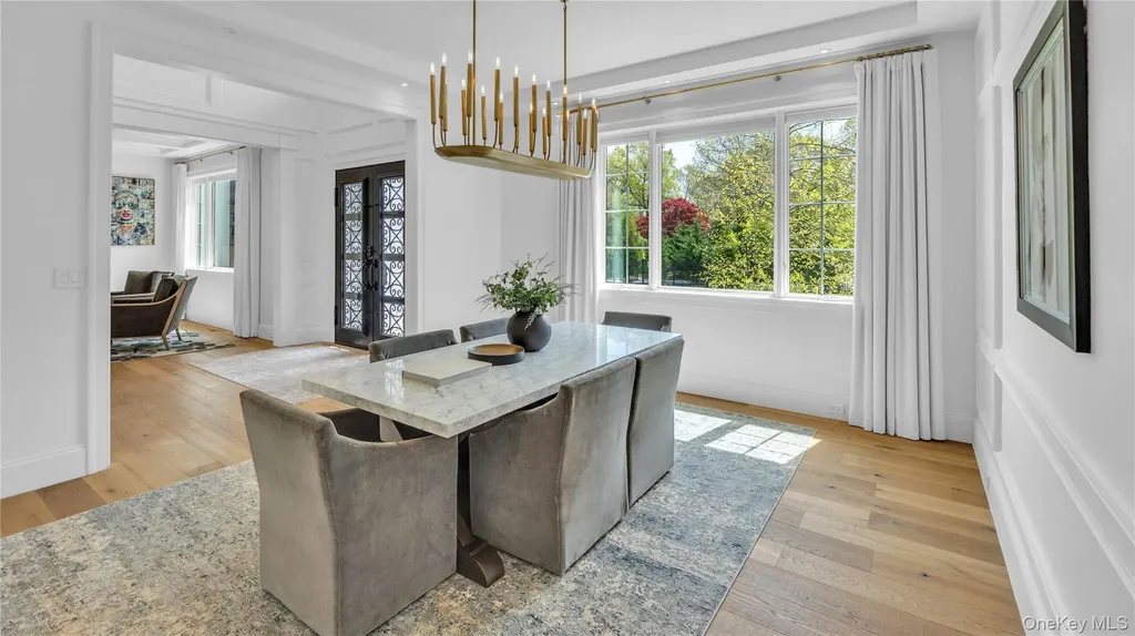 5 Gerry Lane Lloyd Neck NY 11743