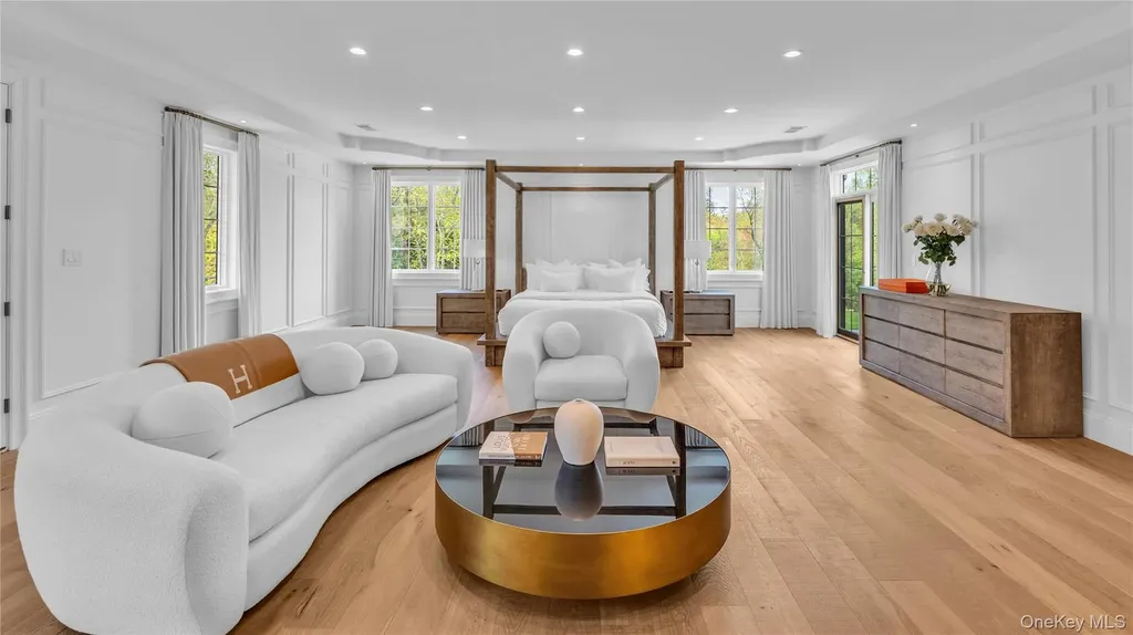 5 Gerry Lane Lloyd Neck NY 11743