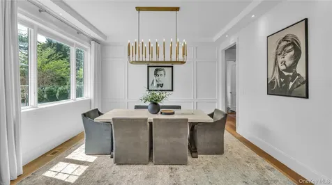 5 Gerry Lane Lloyd Neck NY 11743