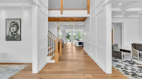 5 Gerry Lane Lloyd Neck NY 11743