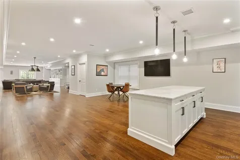 84 Twin Lakes Drive Bedford NY 10506
