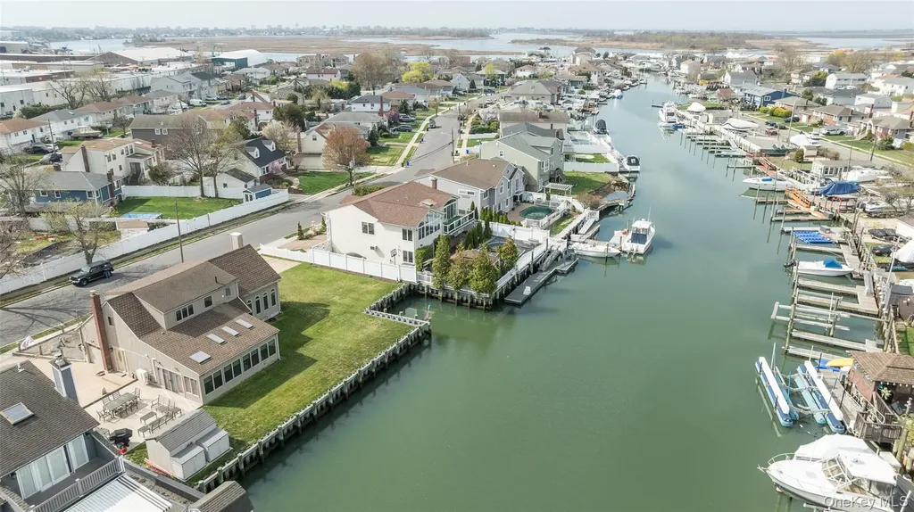 3414 Riverside Drive Oceanside NY 11572
