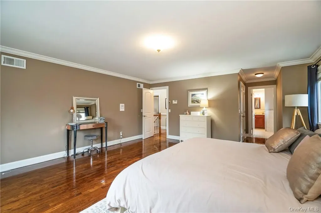 2 Beaver Landing Harrison NY 10528