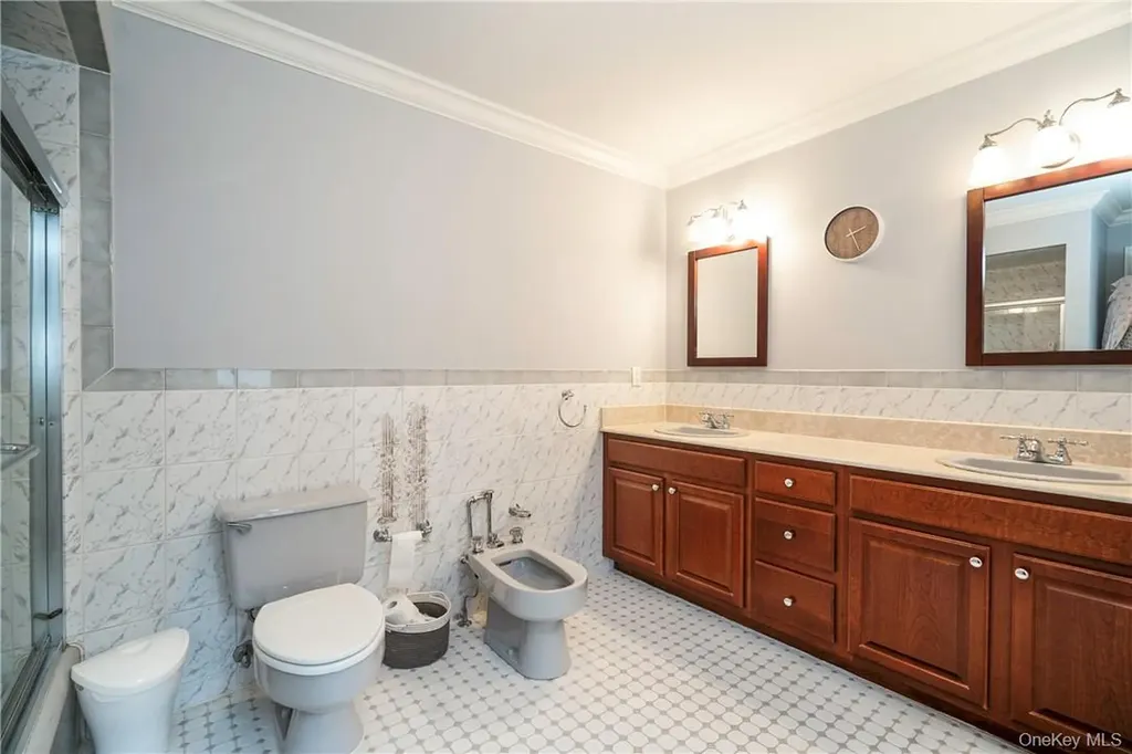 2 Beaver Landing Harrison NY 10528