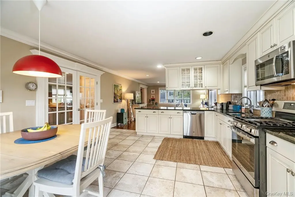 2 Beaver Landing Harrison NY 10528