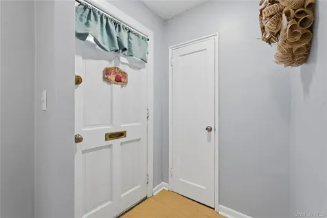 17 Fieldstone Drive Hartsdale NY 10530