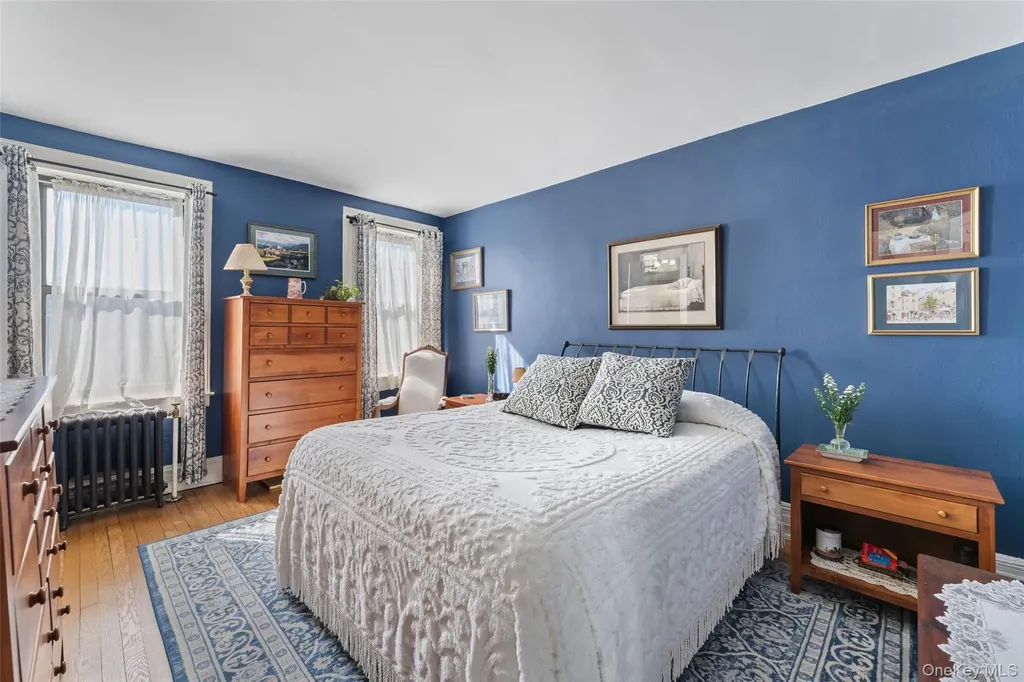 42 Pondfield W Bronxville NY 10708