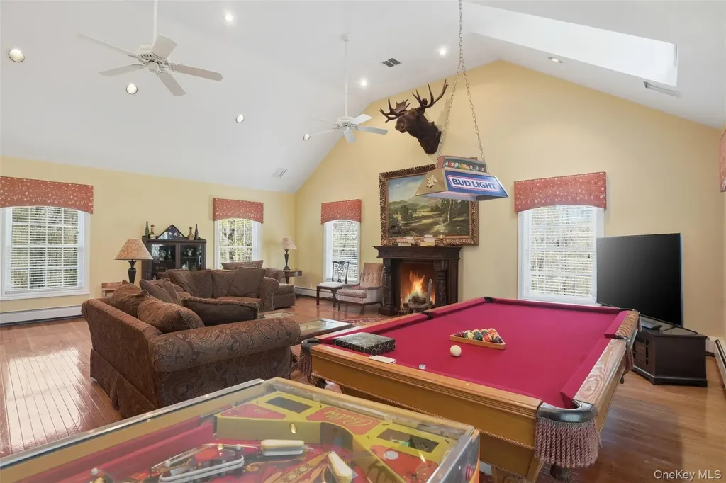 17 Skyview Lane Mahopac NY 10541