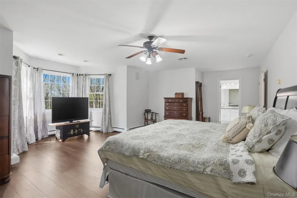 17 Skyview Lane Mahopac NY 10541