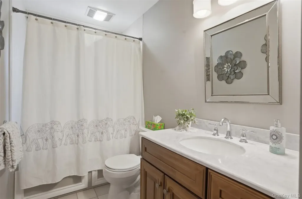 17 Skyview Lane Mahopac NY 10541