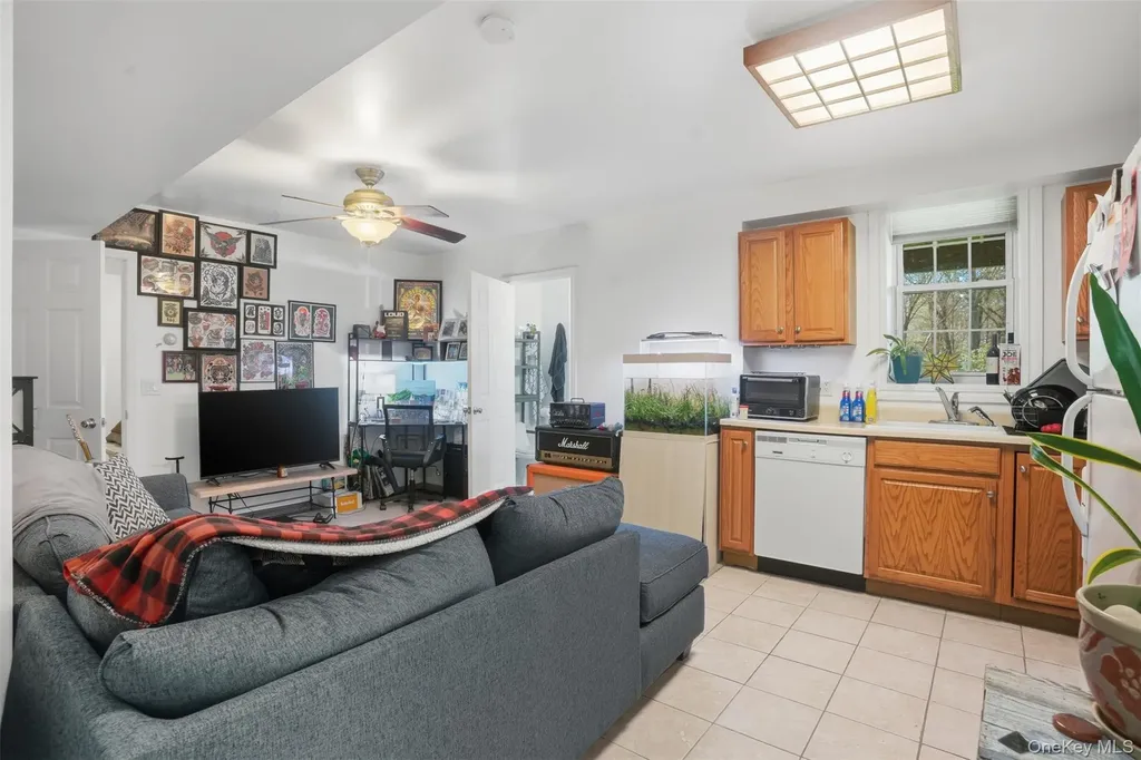 17 Skyview Lane Mahopac NY 10541
