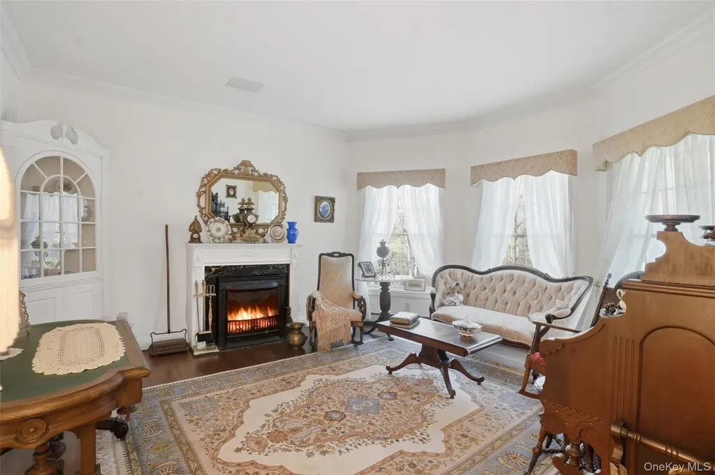 17 Skyview Lane Mahopac NY 10541