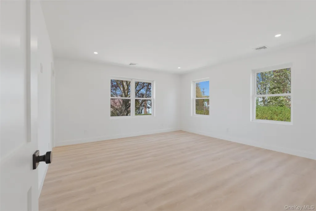 2800 Sarles Drive Yorktown Heights NY 10598