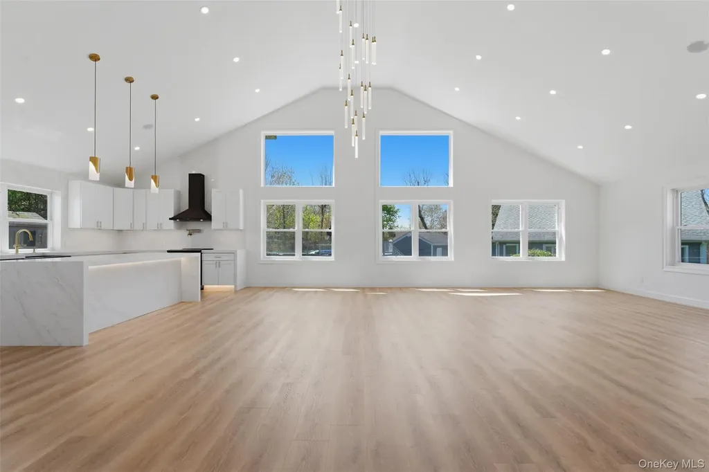 2800 Sarles Drive Yorktown Heights NY 10598